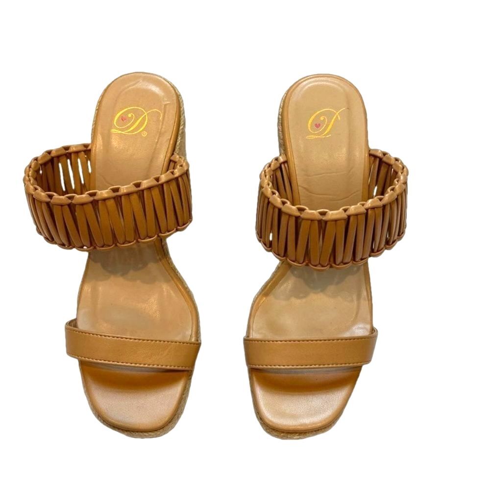 Delicious Strolling Around Town Natural Espadrille Wedges
